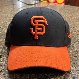 SF San Francisco Giants New Era 39 Thirty Baseball Cap Black/Orange Size Med/Lg